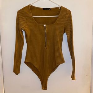 Jumbo Rib Square Neck bodysuit